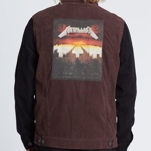 Billabong  Metallica Master Of Puppets XL - NWT